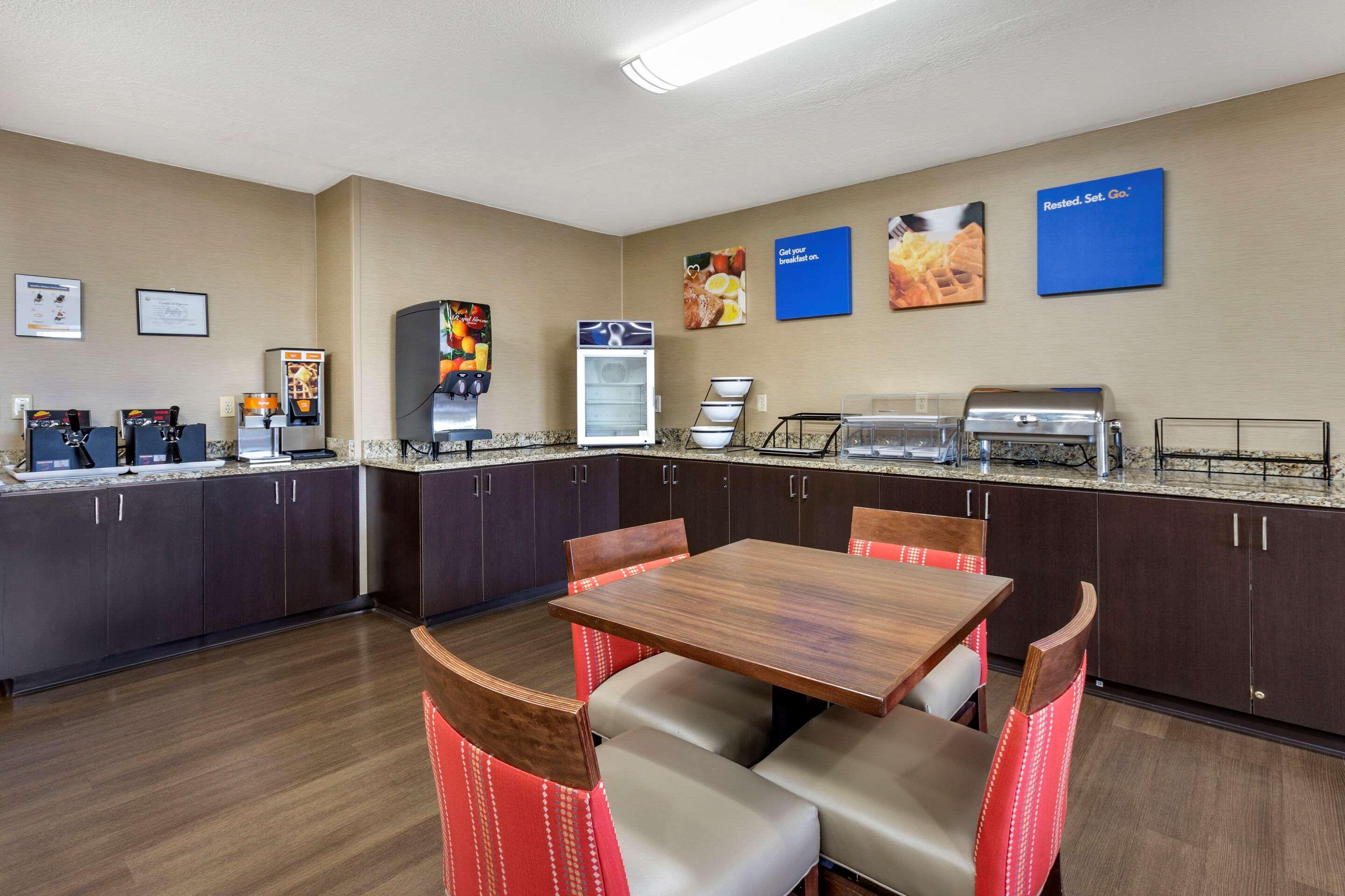 Wingate By Wyndham Los Alamos Esterno foto