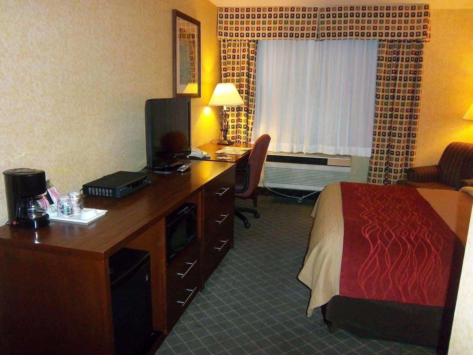 Wingate By Wyndham Los Alamos Esterno foto