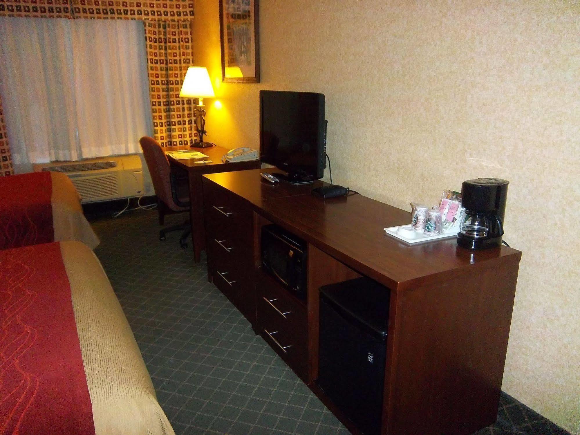 Wingate By Wyndham Los Alamos Esterno foto